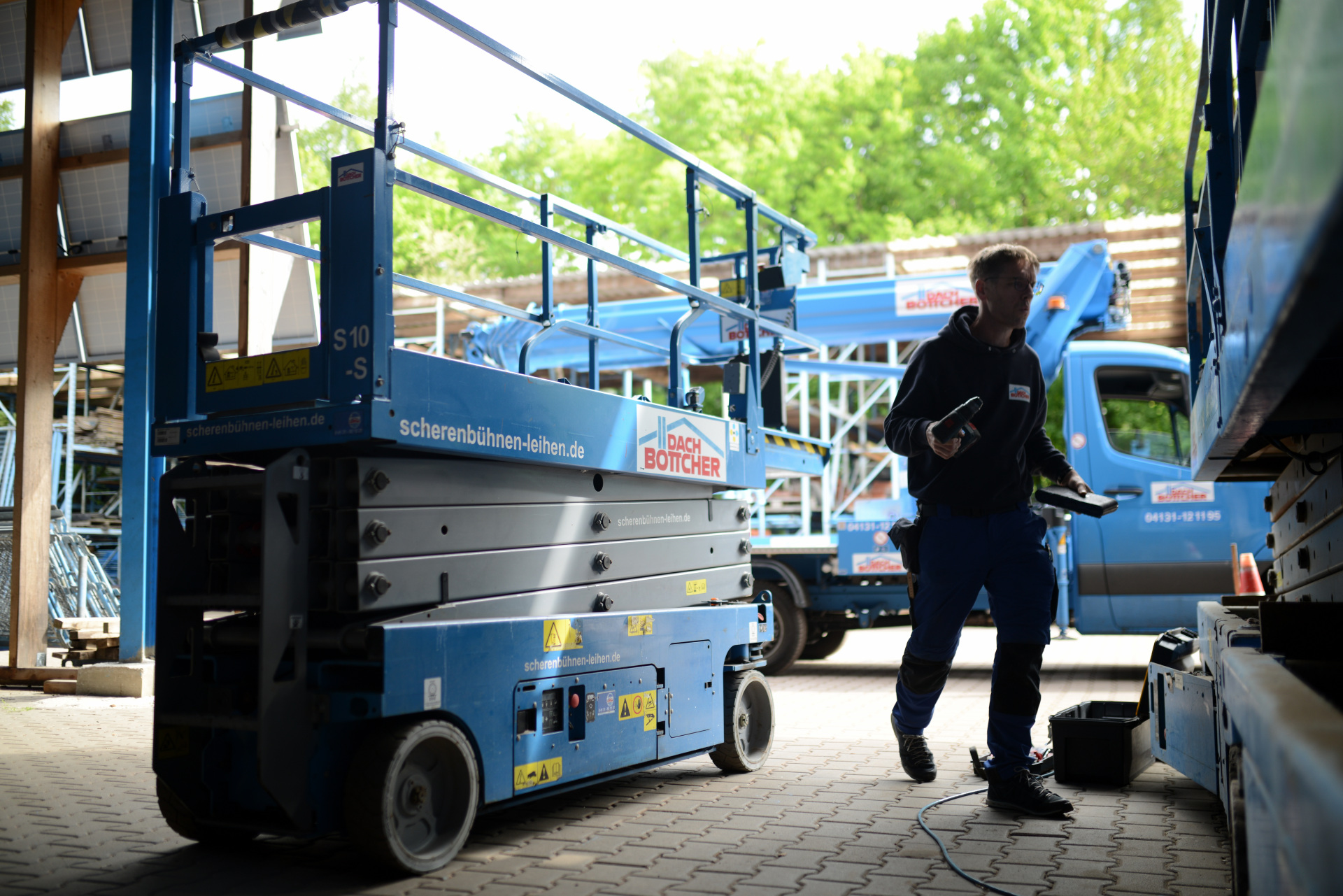 Arbeitsbühne mieten Buchholz Bühne mieten